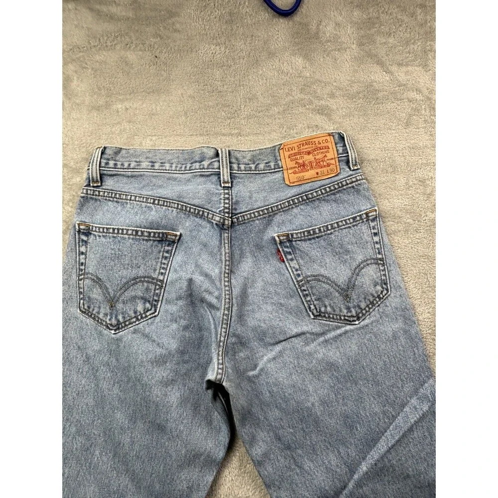 Levi's 550 Relaxed Fit Men's Jeans W31 L30 Light Wash Blue Denim